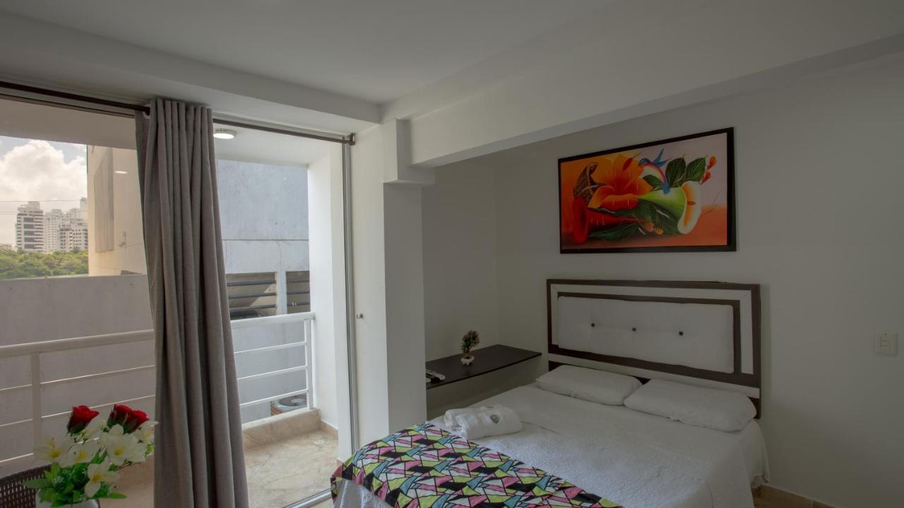 Hollywood Beach Suite Картахена Экстерьер фото