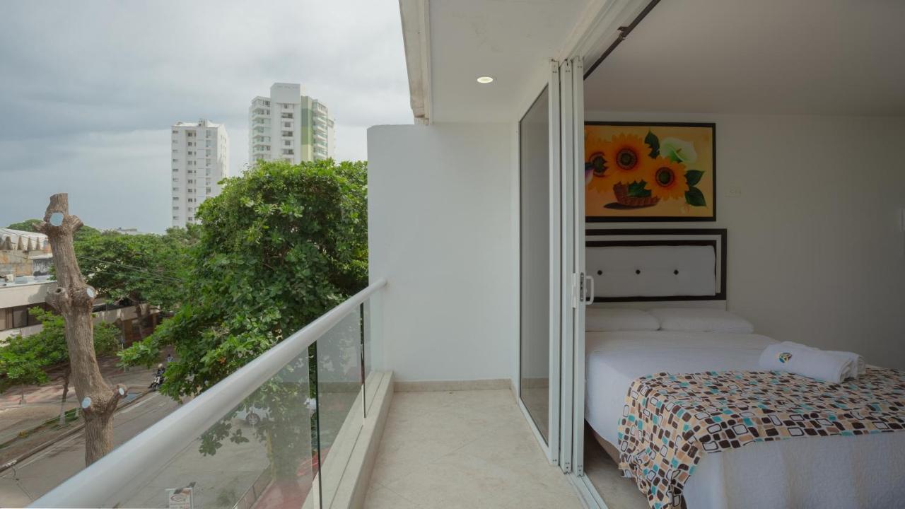 Hollywood Beach Suite Картахена Экстерьер фото