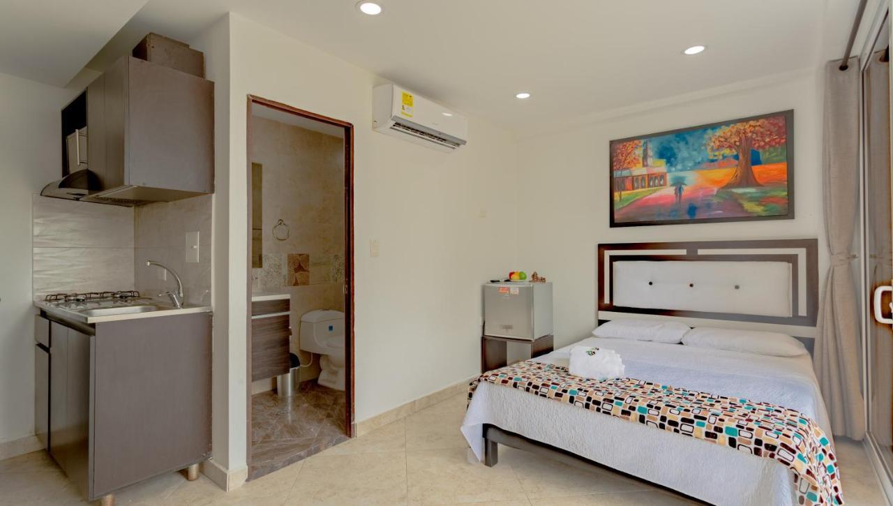 Hollywood Beach Suite Картахена Экстерьер фото
