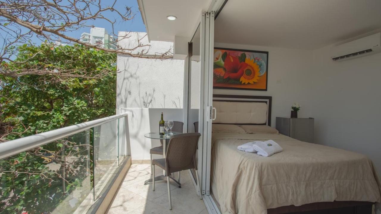 Hollywood Beach Suite Картахена Экстерьер фото